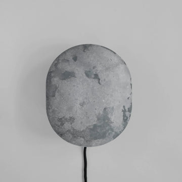 Clam Wall Lamp - Open Box