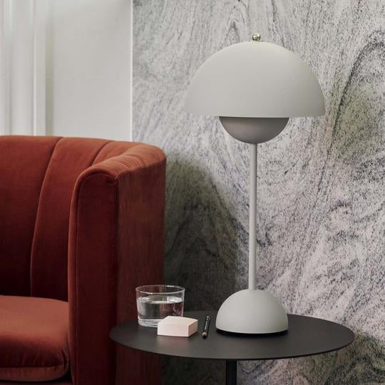 Flower Pot Table Lamp VP3