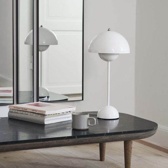 Flower Pot Table Lamp VP3