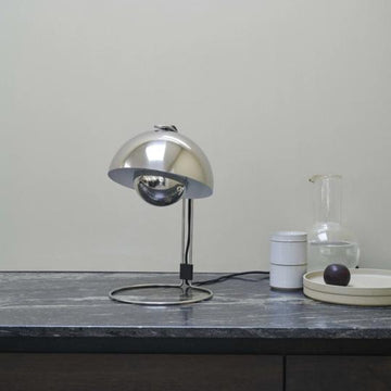 Flower Pot Table Lamp VP4