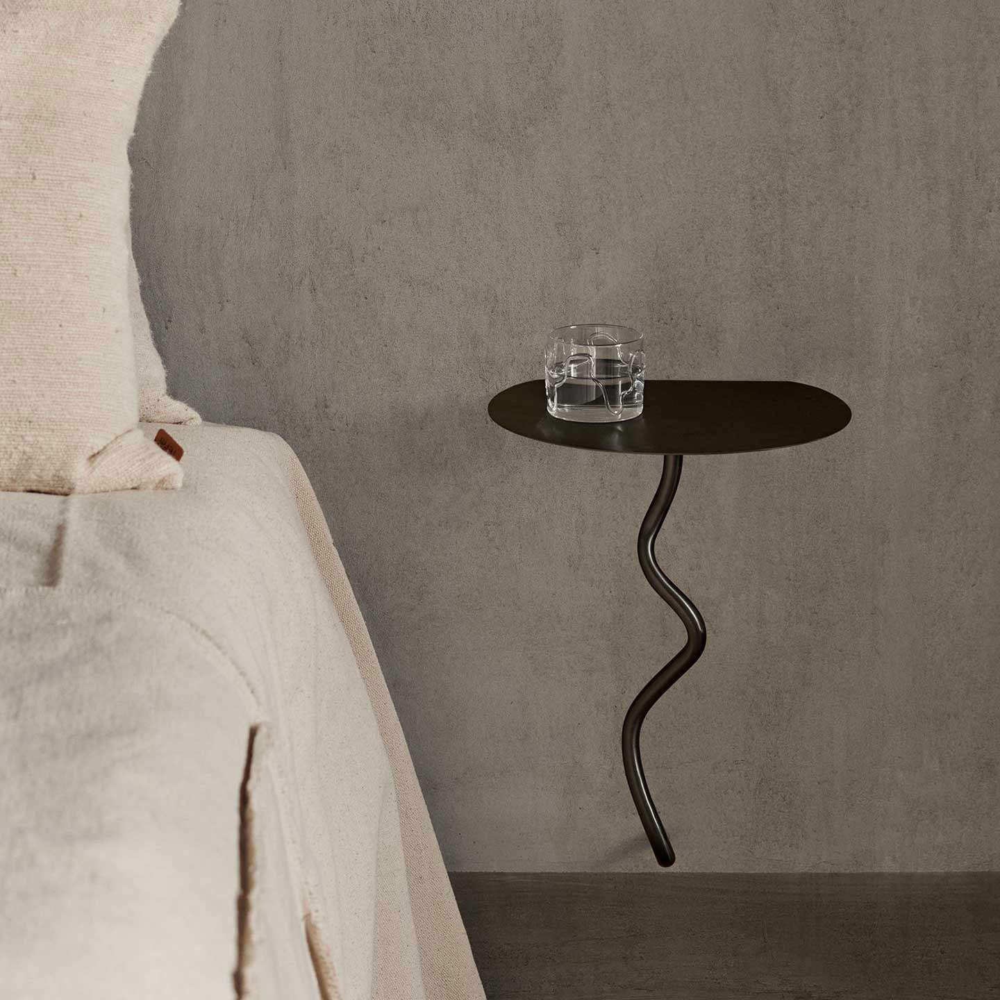 Curvature Wall Table