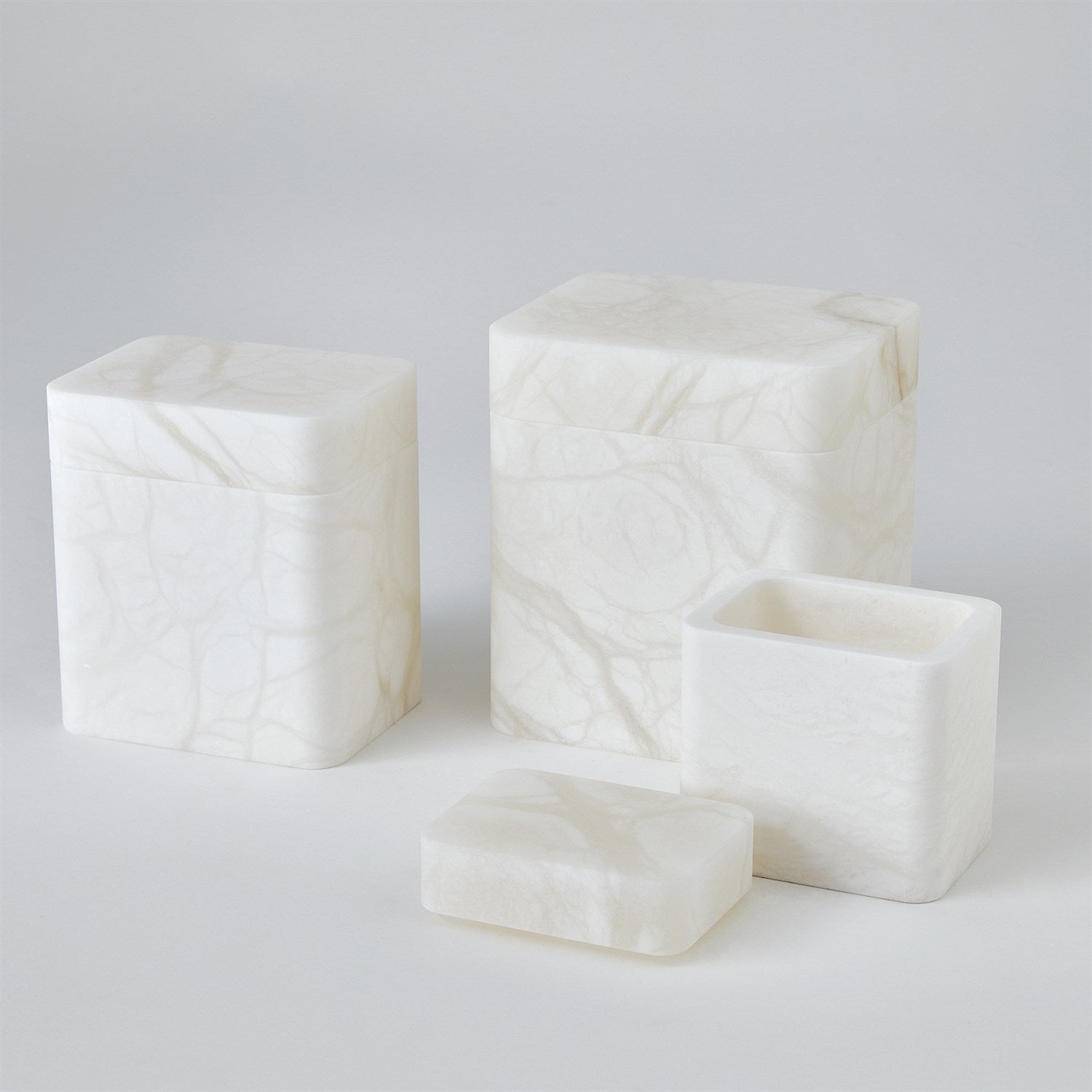 Raggio Collection - White