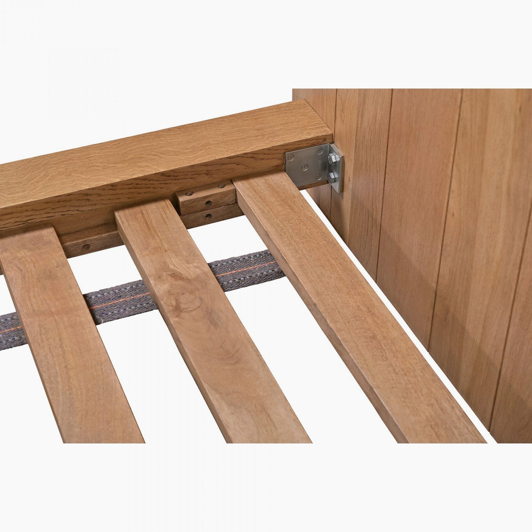 Hallie Bed