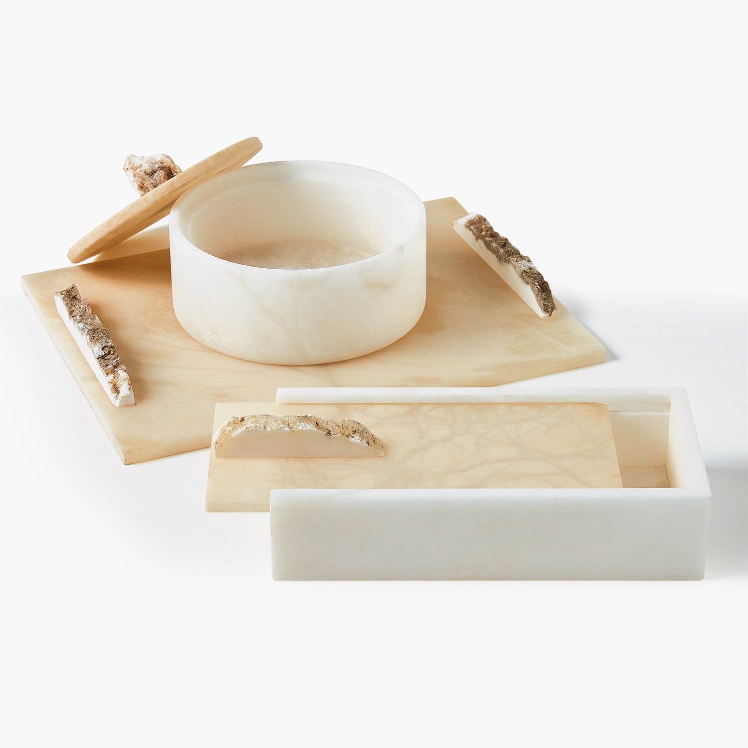 Alabaster Round Box w/Rock Finial - Open Box
