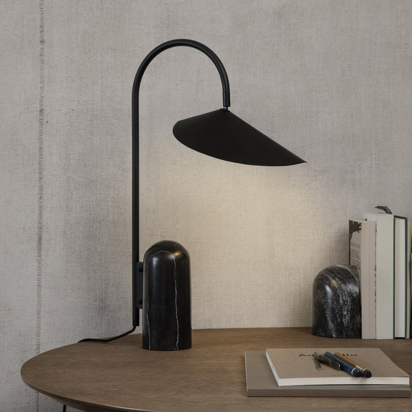 Arum Table Lamp - Black