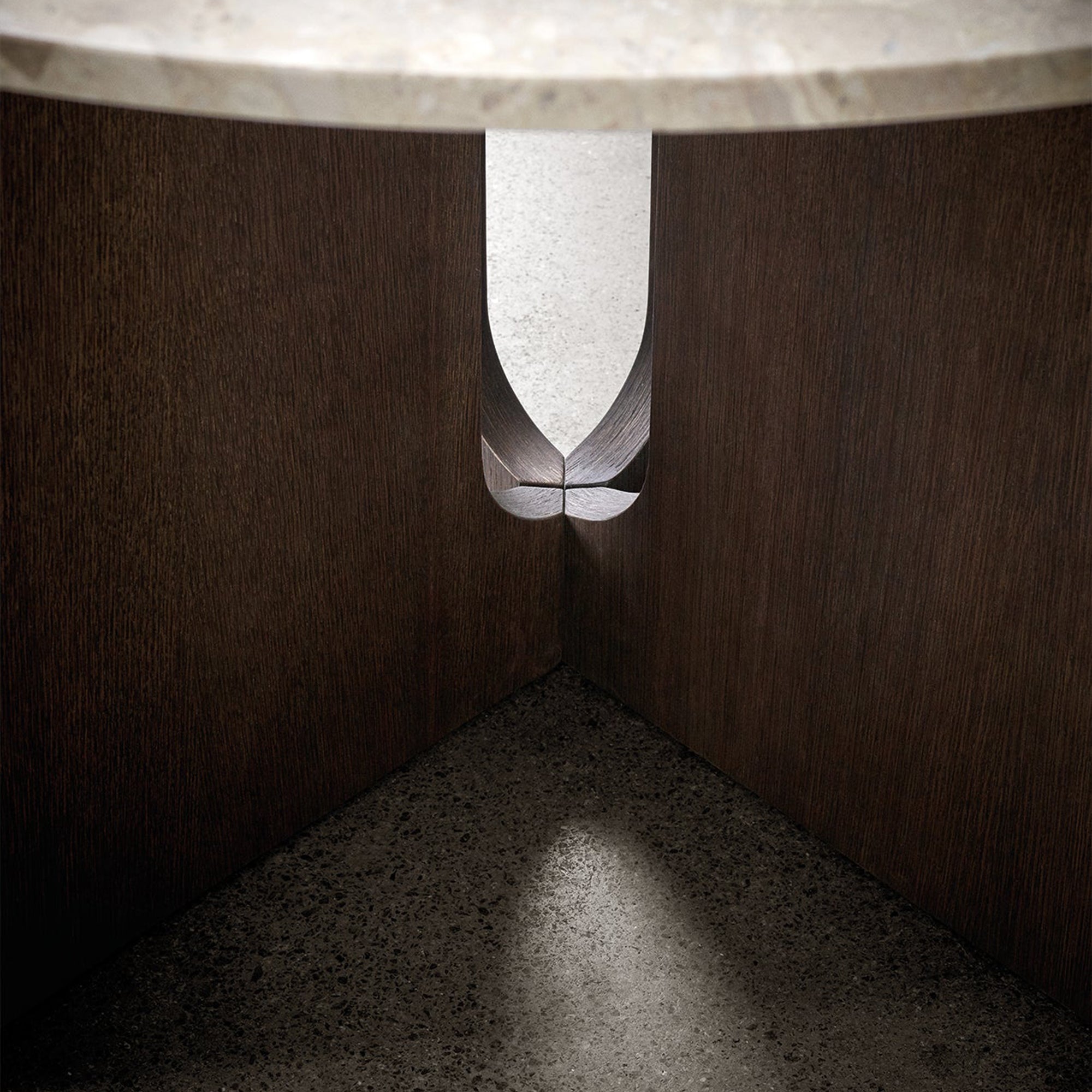 Androgyne Dining Table