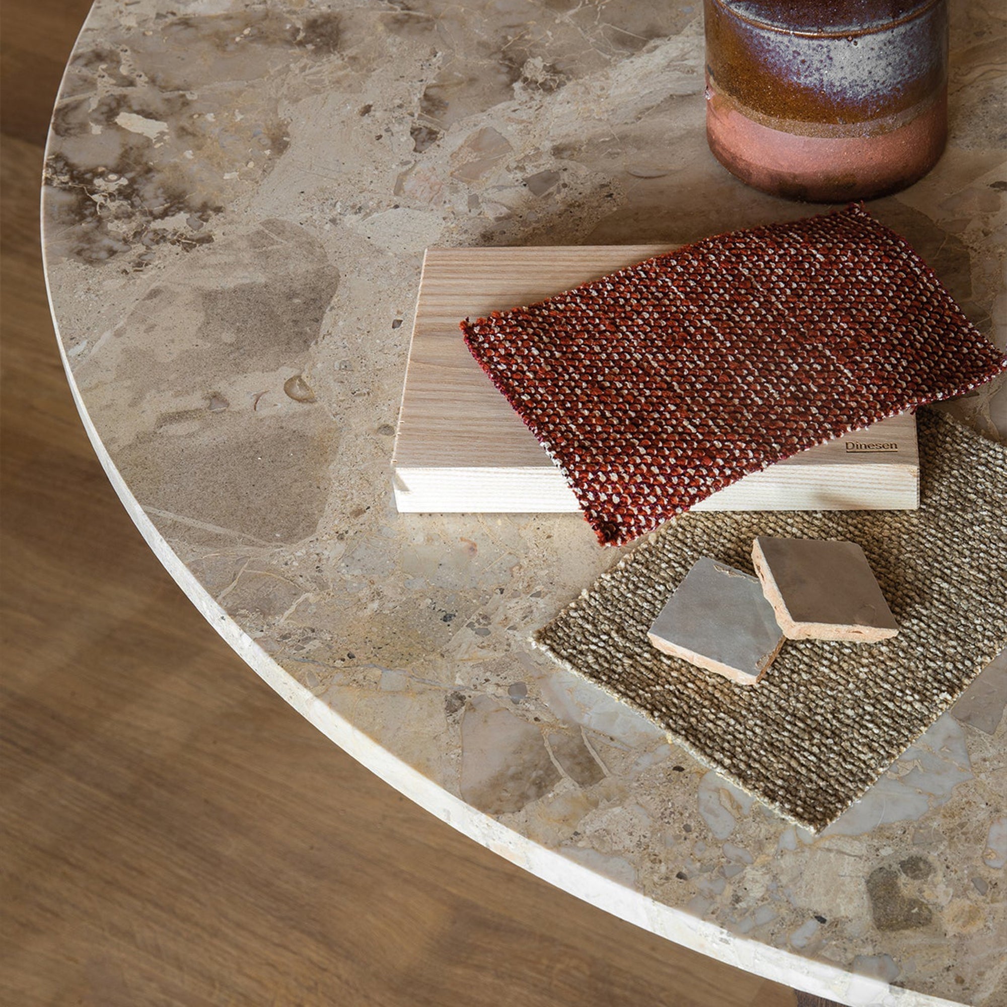 Androgyne Dining Table