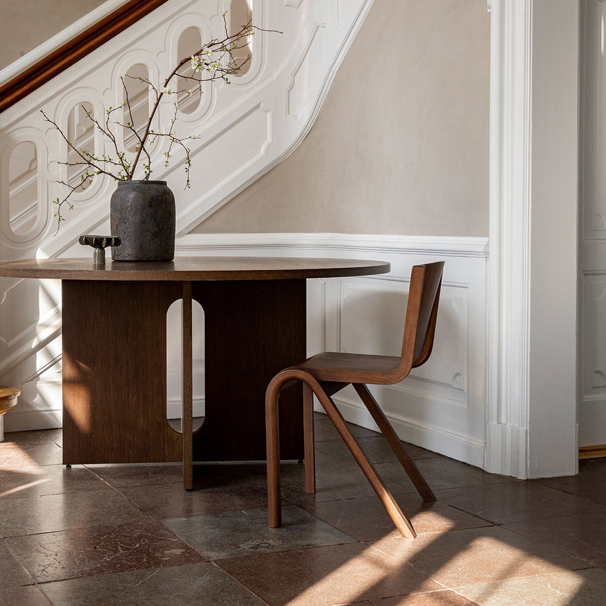 Androgyne Dining Table