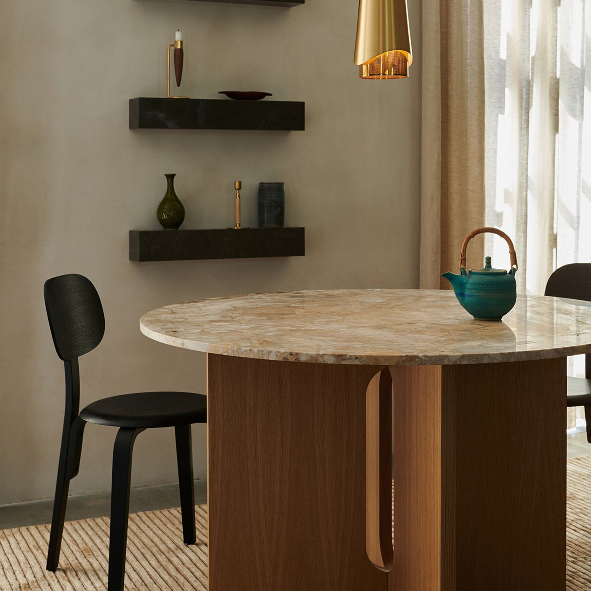 Androgyne Dining Table