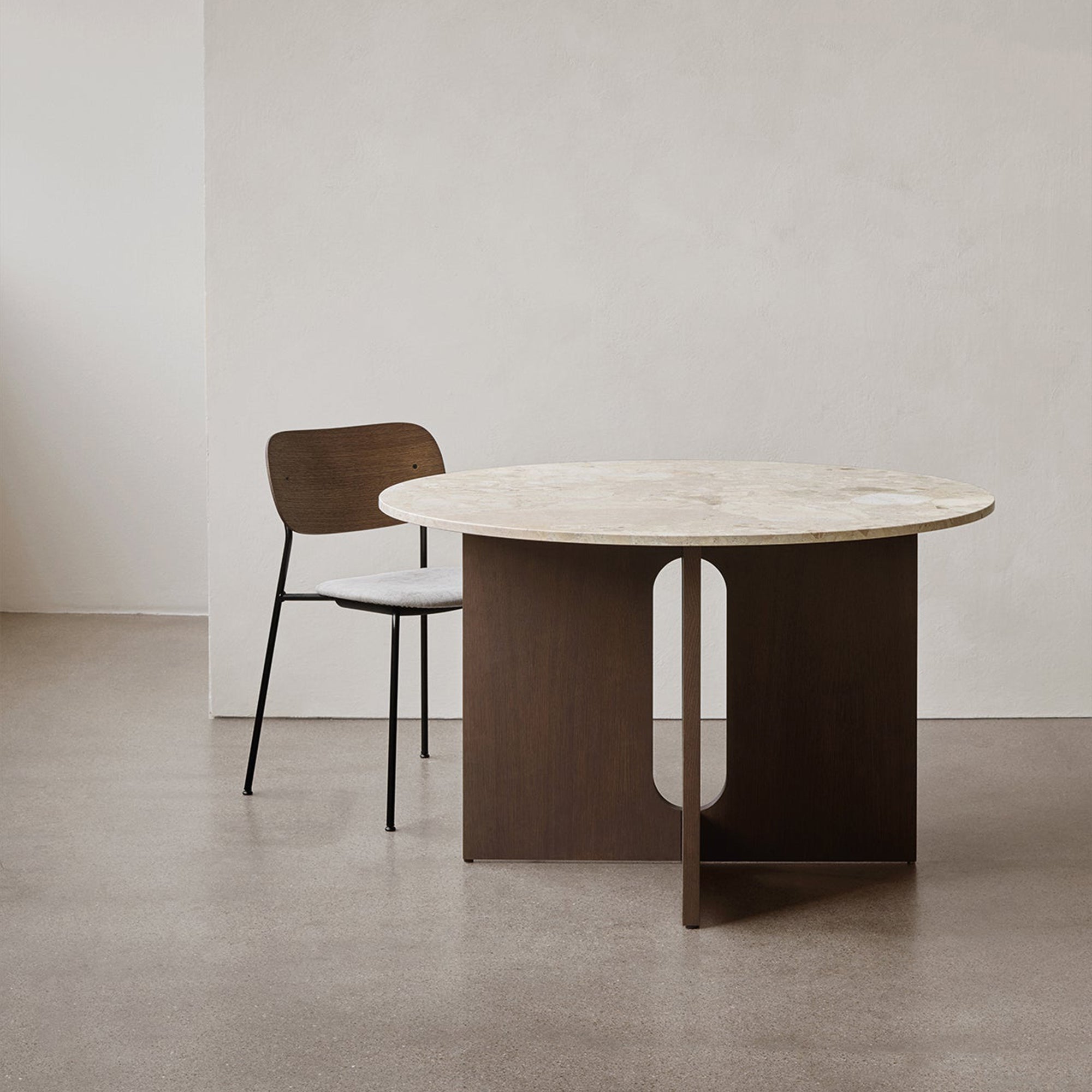 Androgyne Dining Table