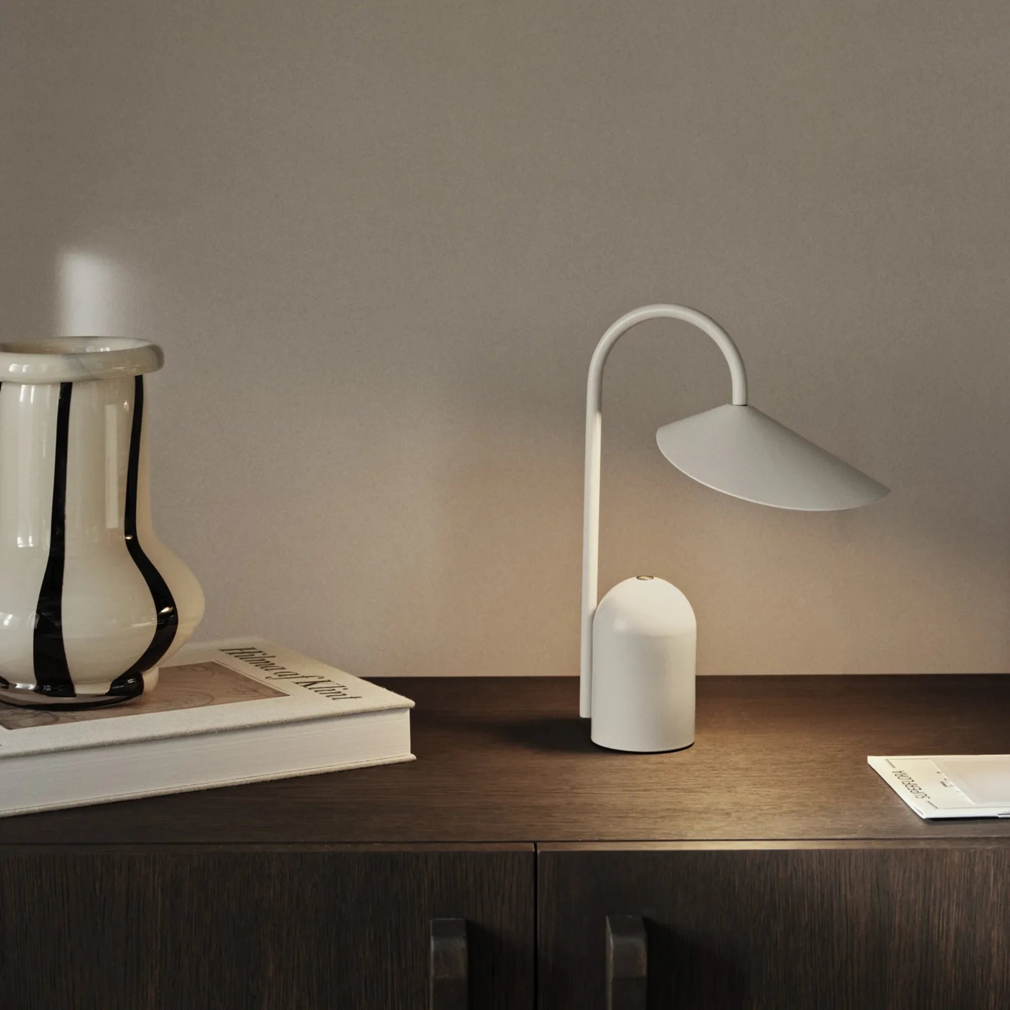 Arum Portable Lamp