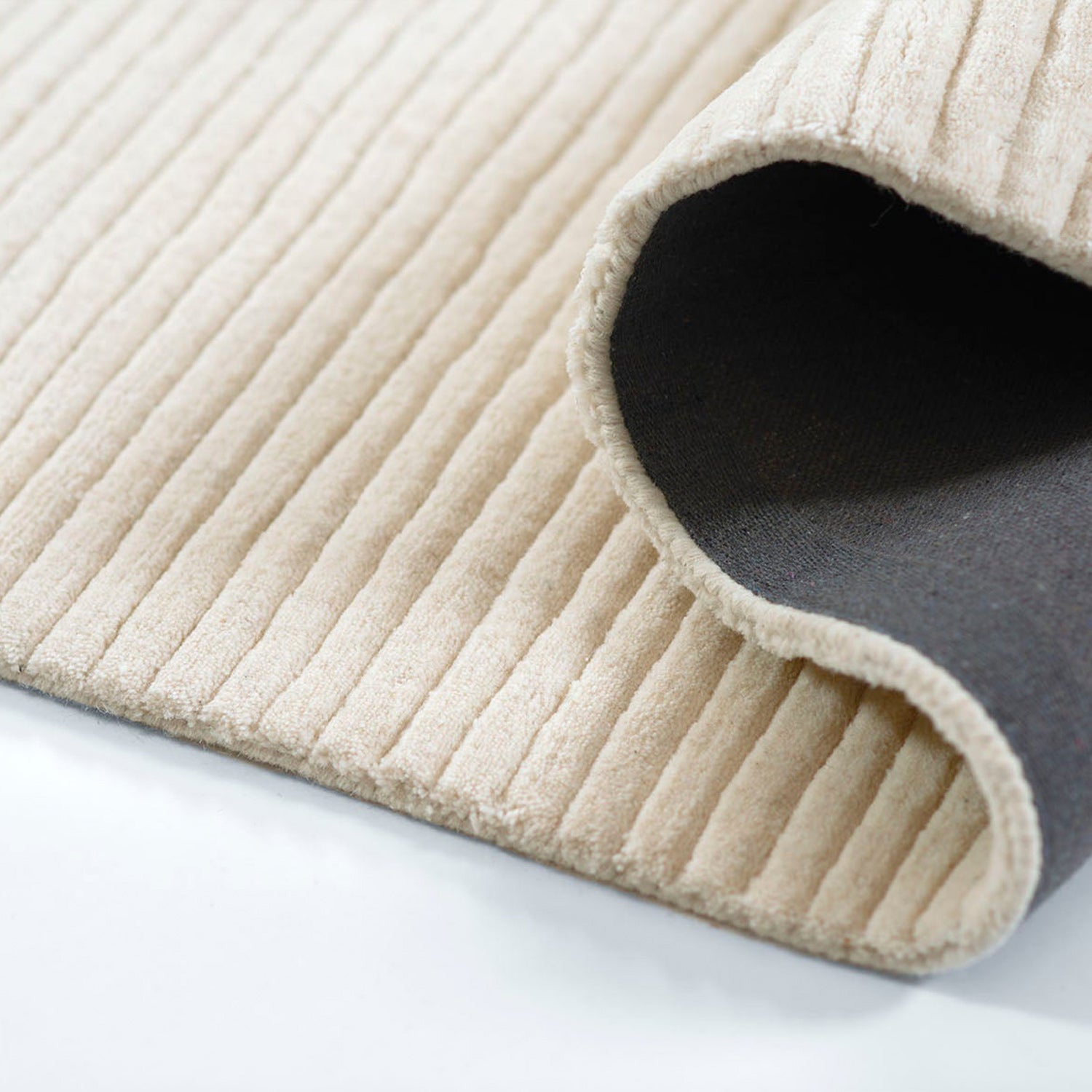 Asher-1 White Rug