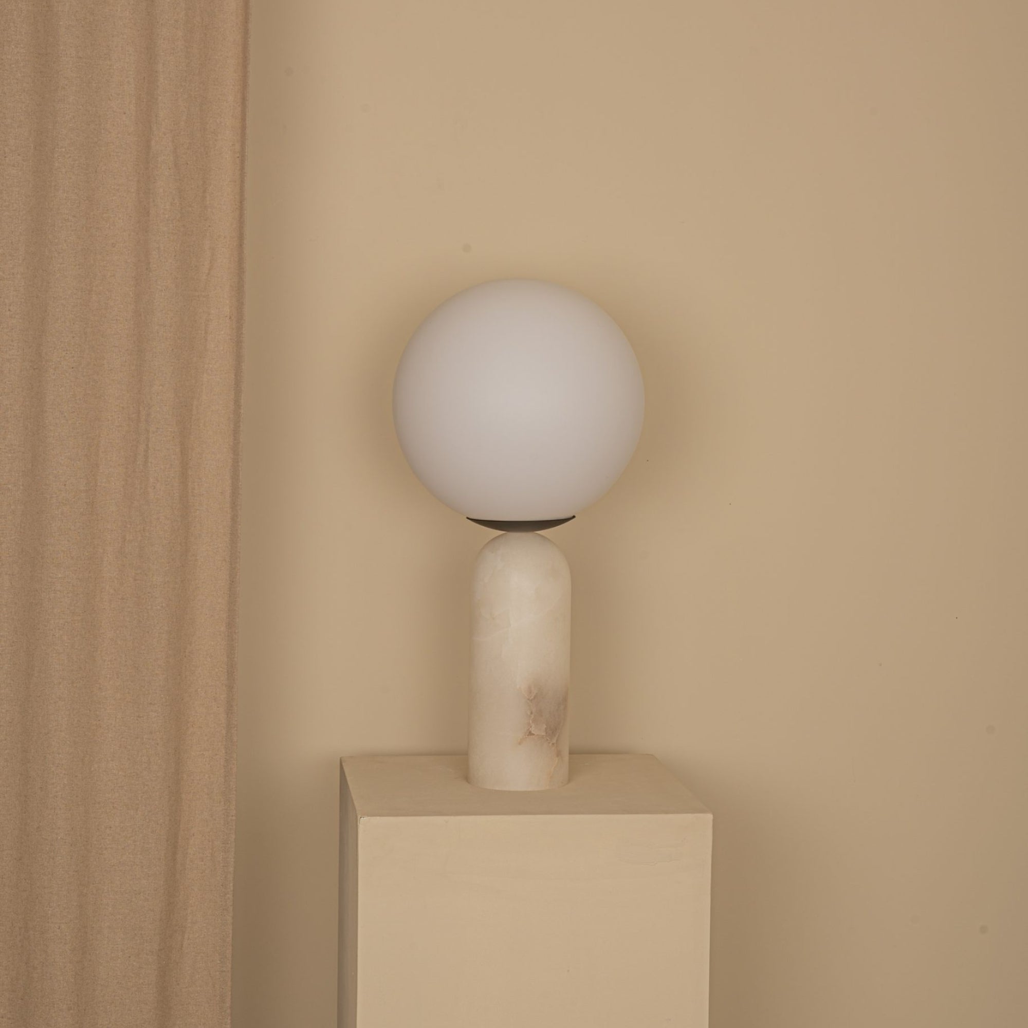 Atlas Table Lamp