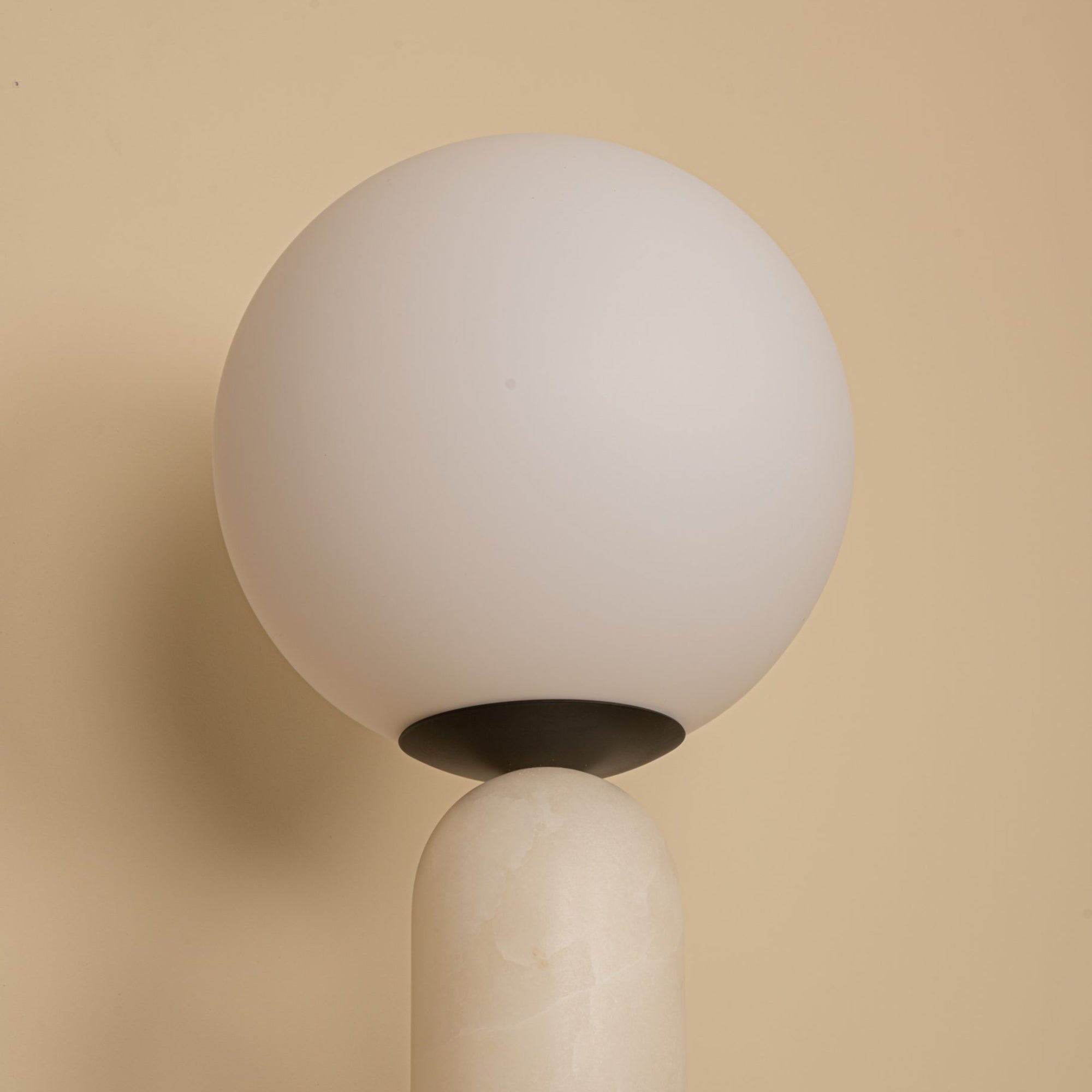 Atlas Table Lamp