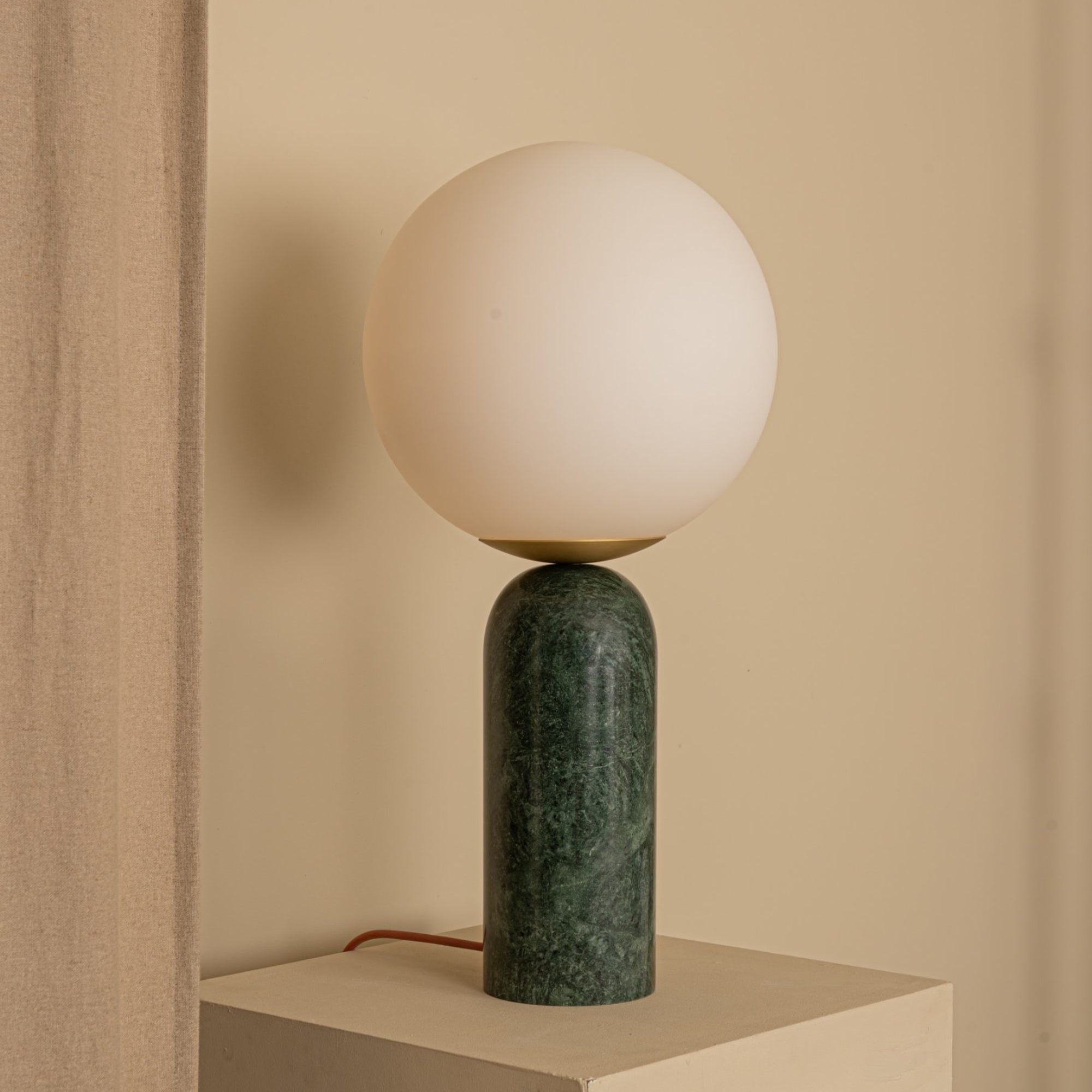 Atlas Table Lamp
