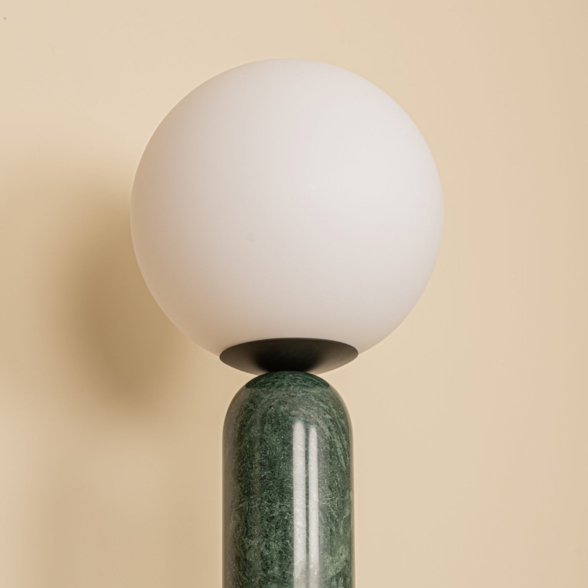 Atlas Table Lamp