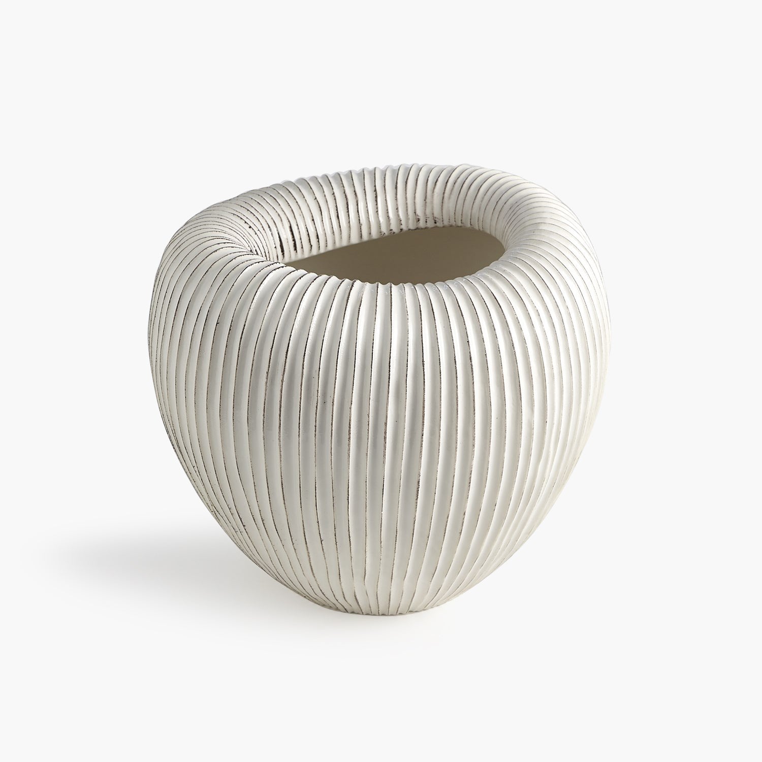 Baleen Vase-Ivory w/Brown Edges