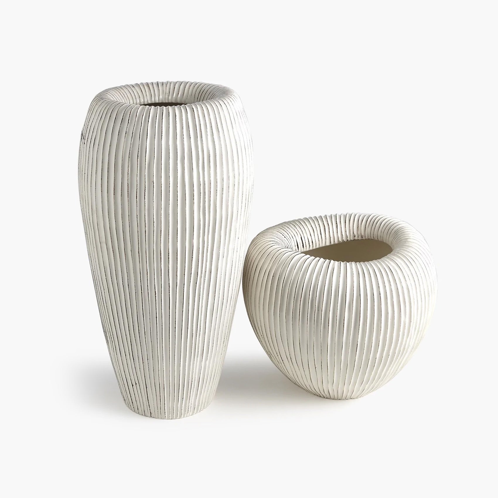 Baleen Vase-Ivory w/Brown Edges