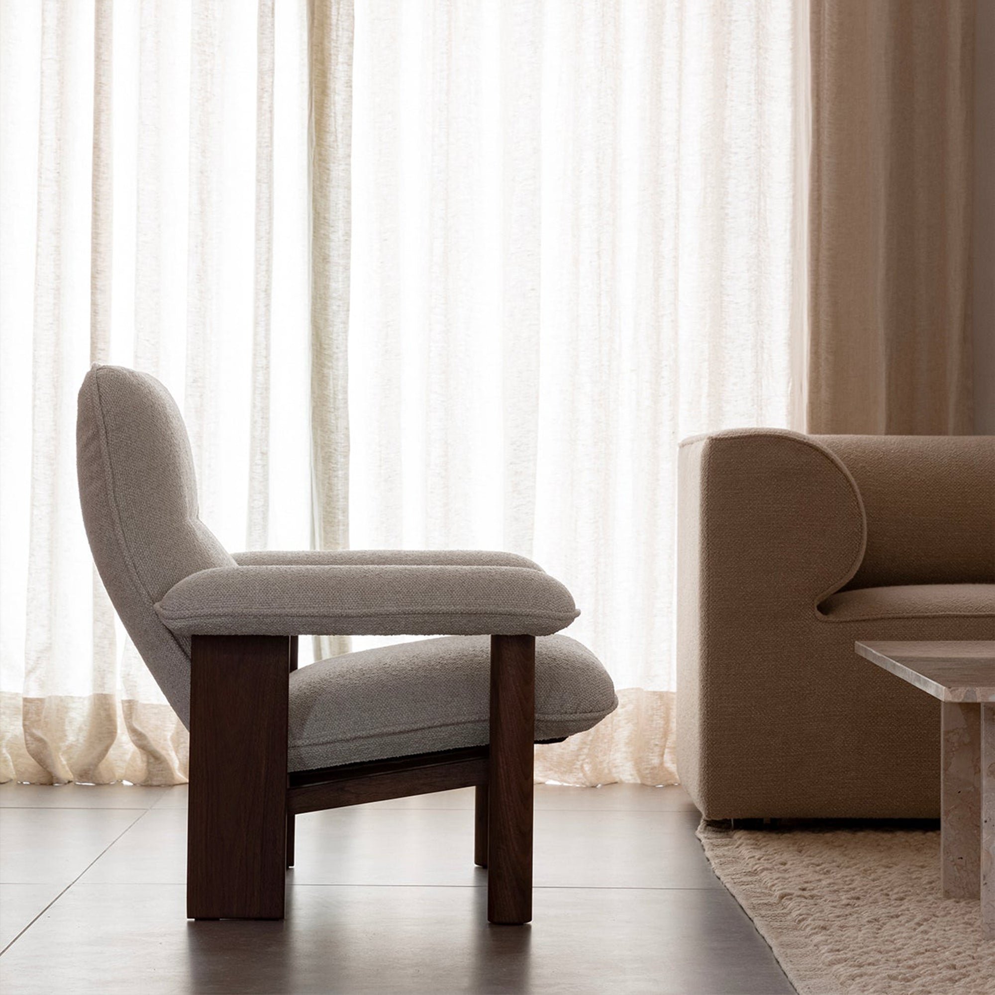 Brasilia Lounge Chair - Textile