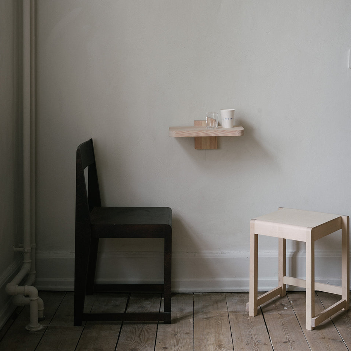 Chair 01