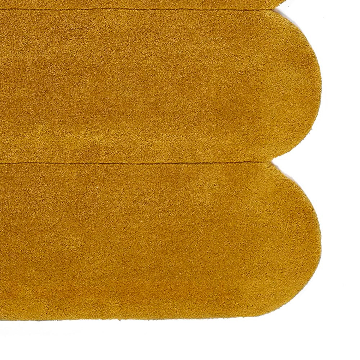 Claude-2 Tumeric Rug