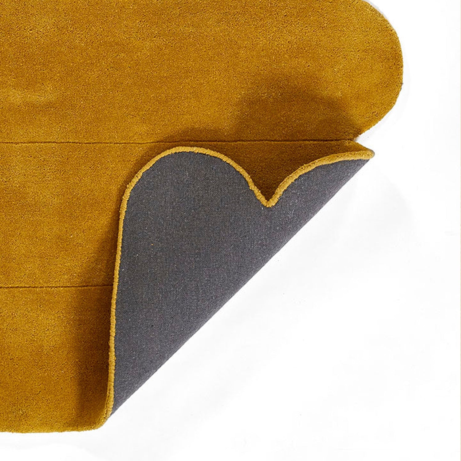 Claude-2 Tumeric Rug