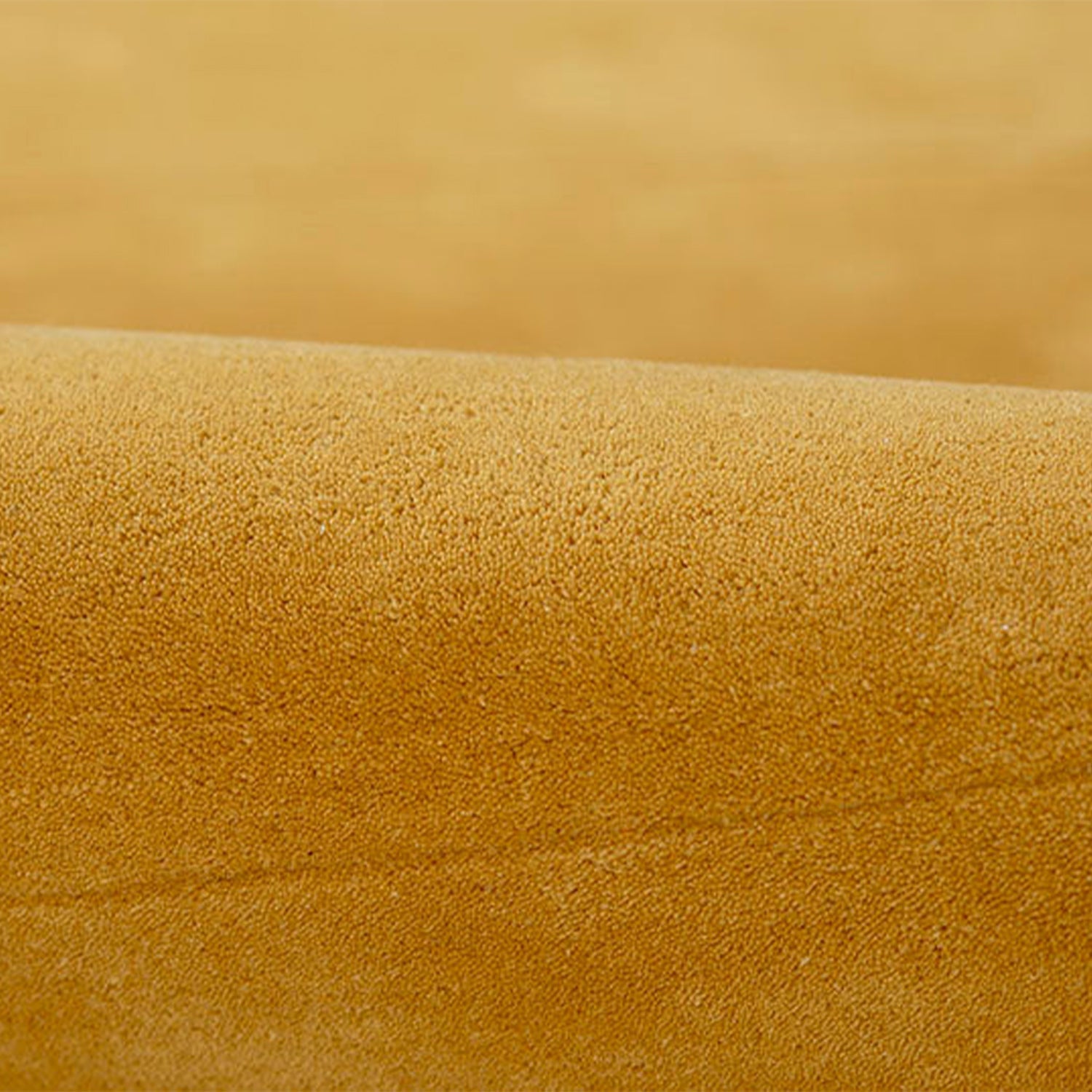 Claude-2 Tumeric Rug