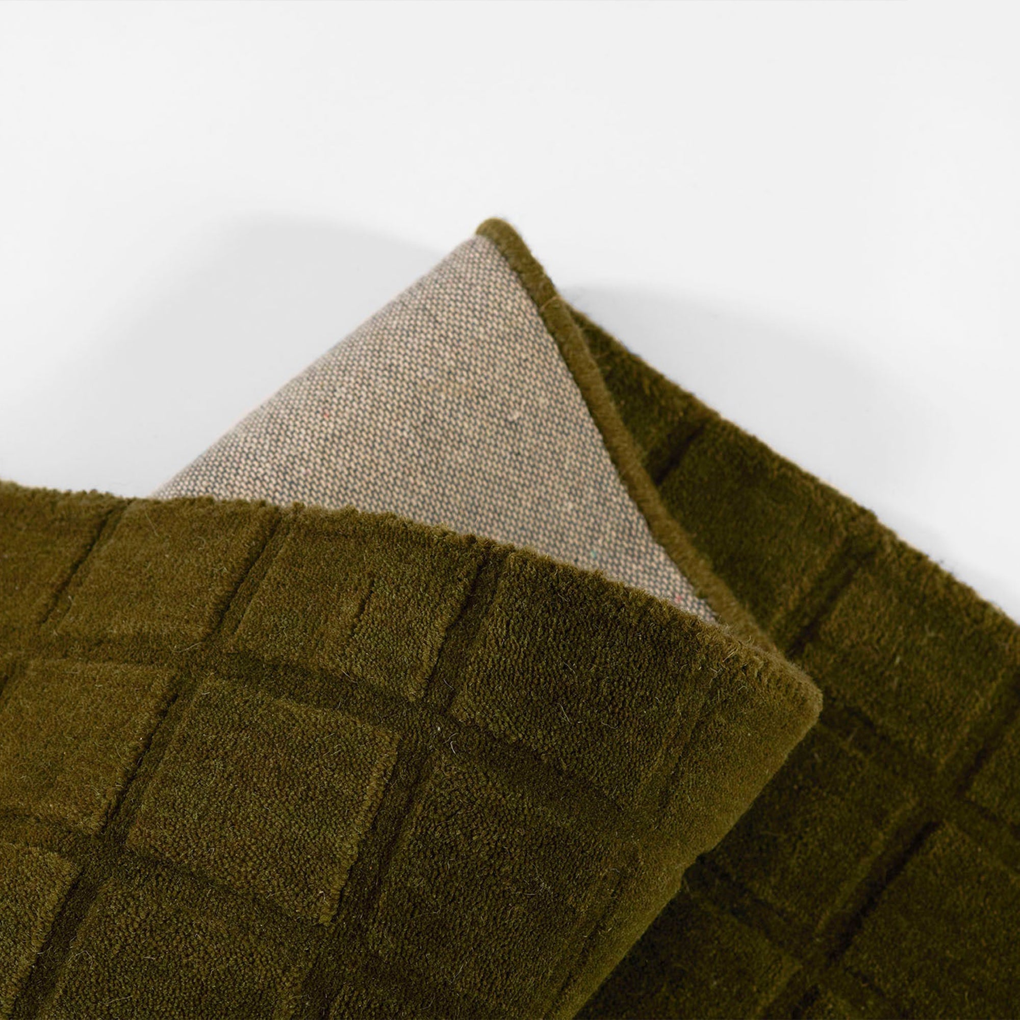 Contour-1 Green Rug