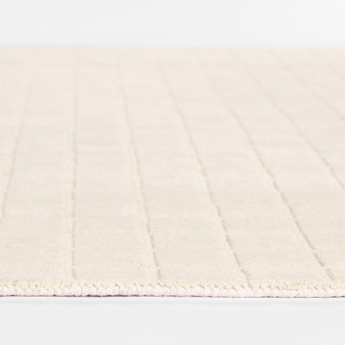 Contour-1 Ivory Rug