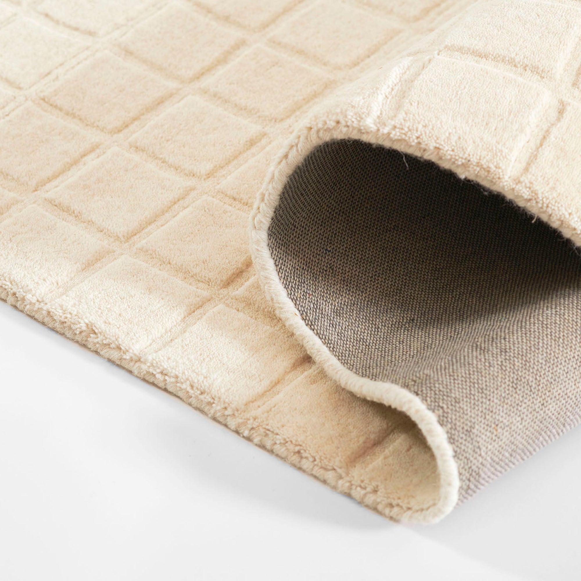 Contour-1 Ivory Rug