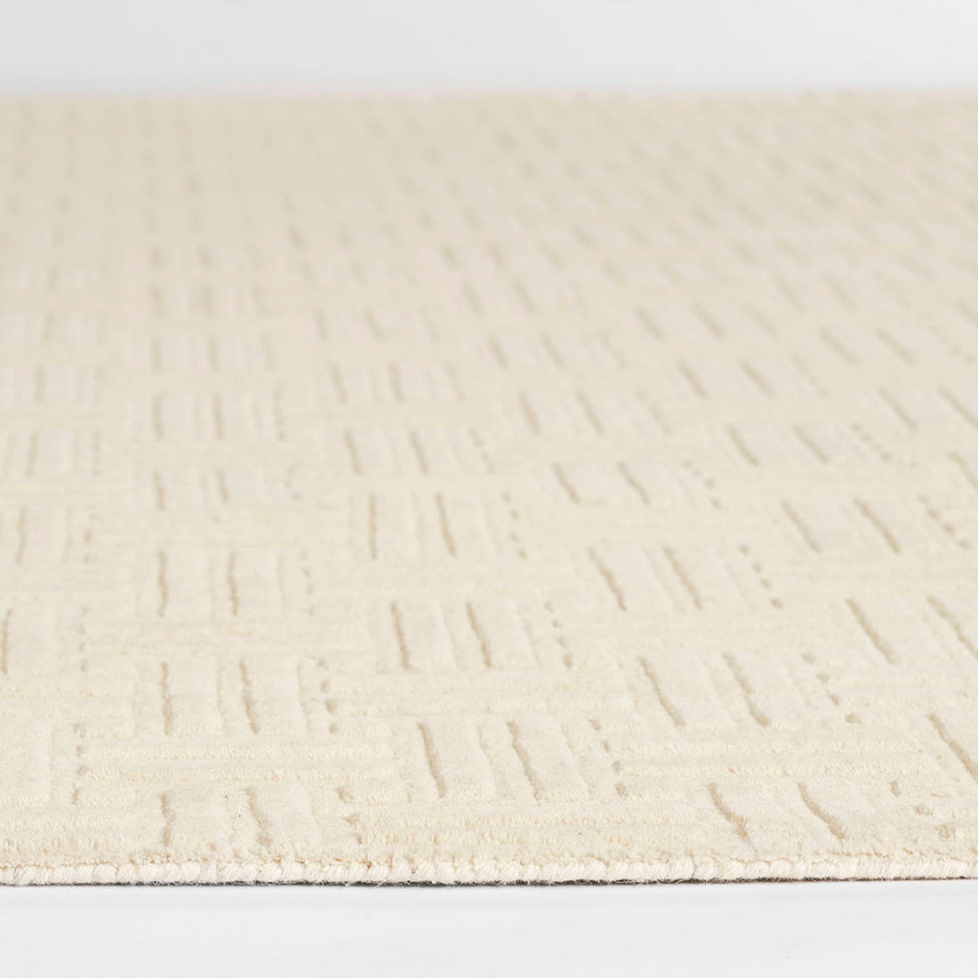 Contour-5 Ivory Rug