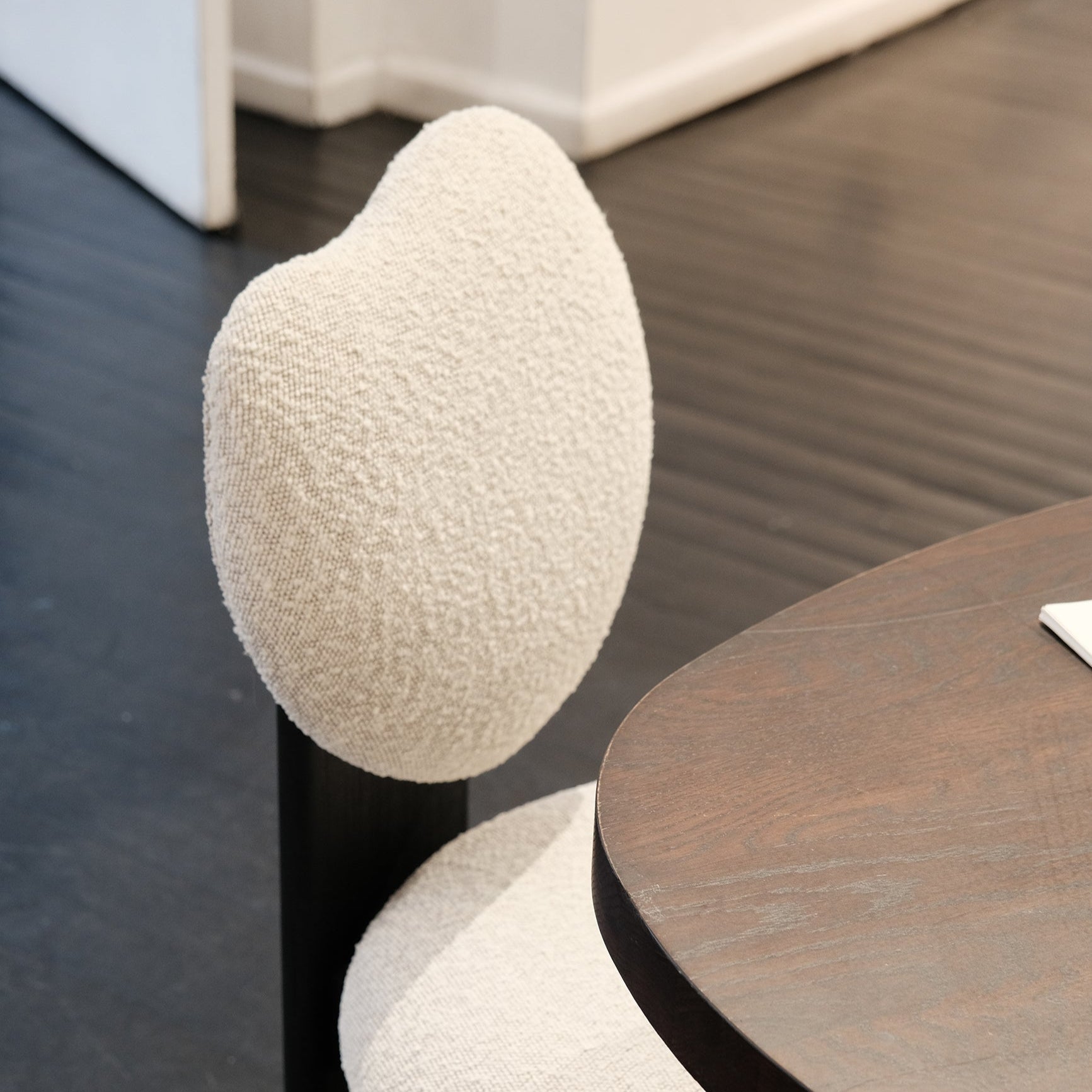 Etang Dining Chair