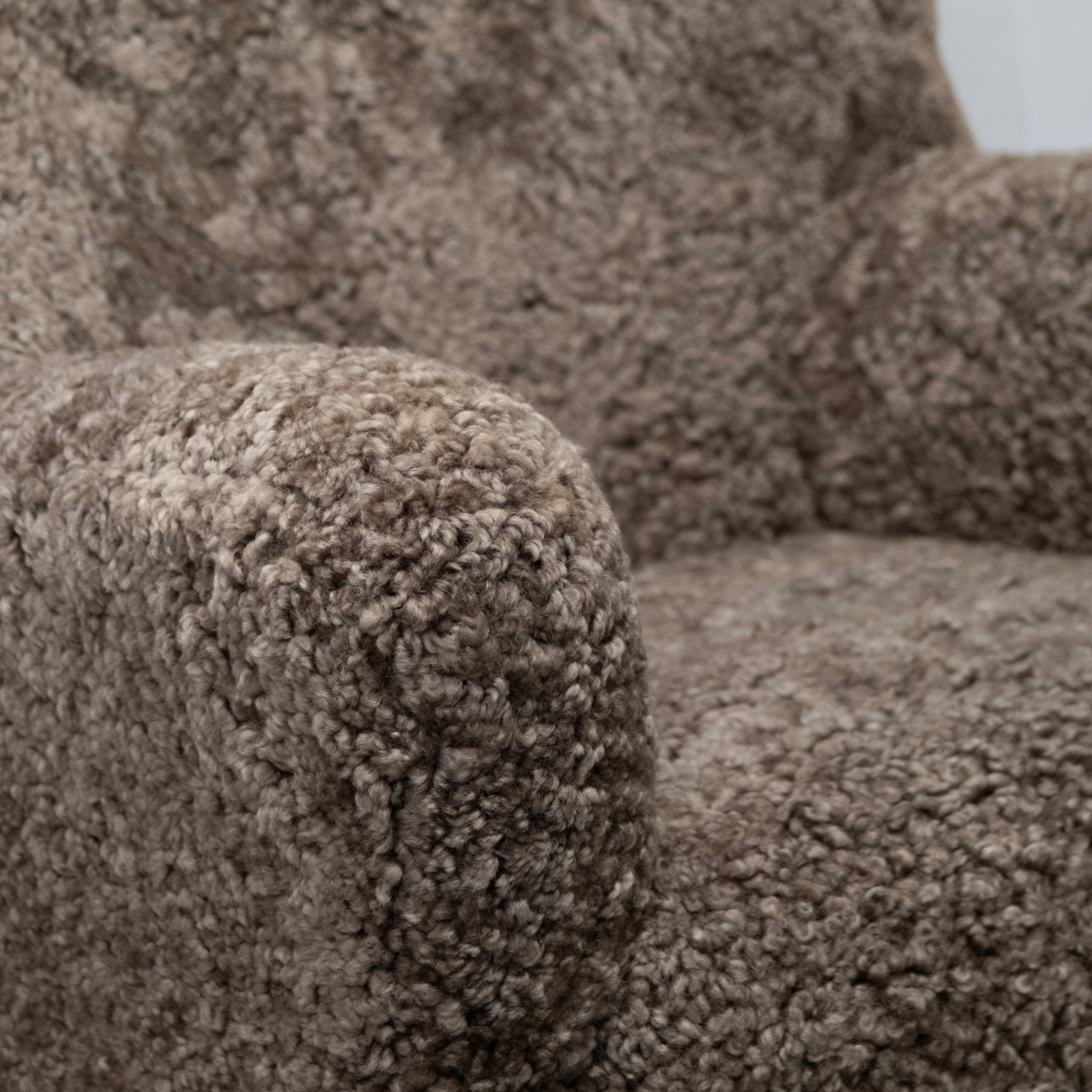 54 Chair - Sheepskin