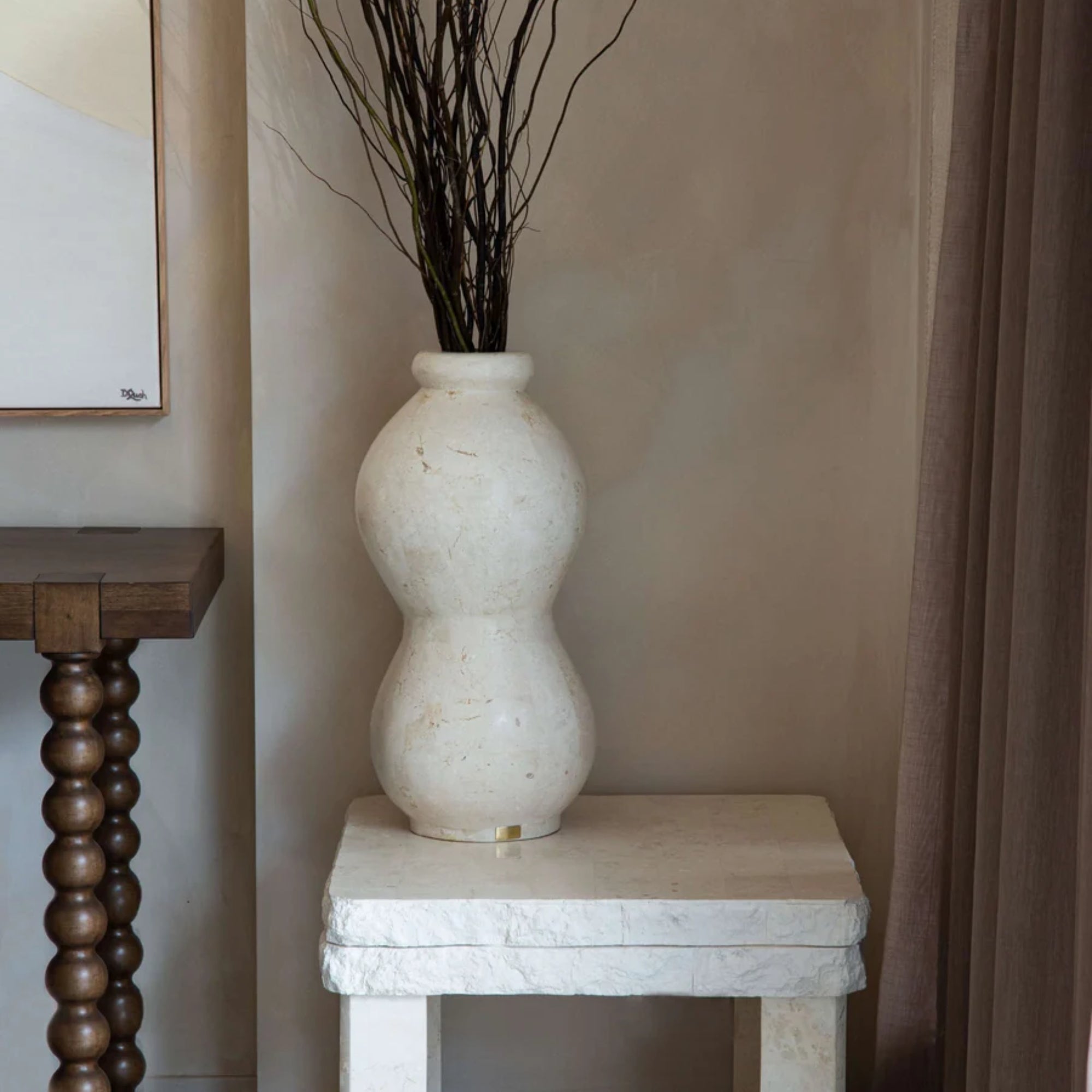 Dana Vase