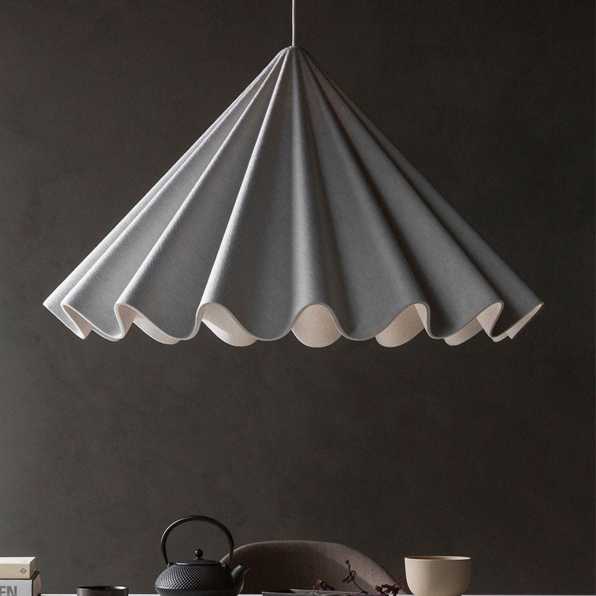 Dancing Pendant Lamp