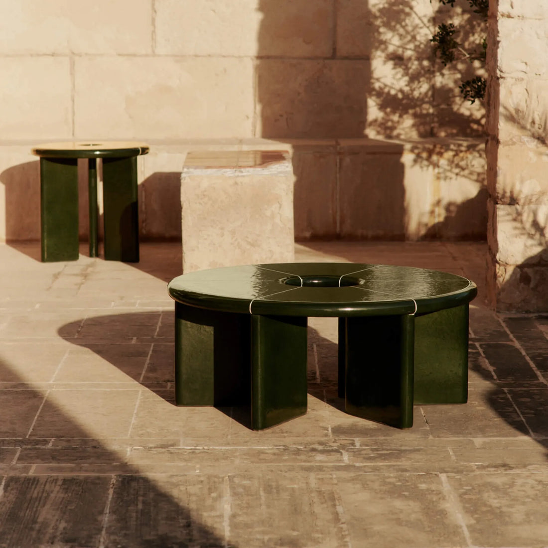 Deya Coffee Table - Ø31.5 - Dark Green