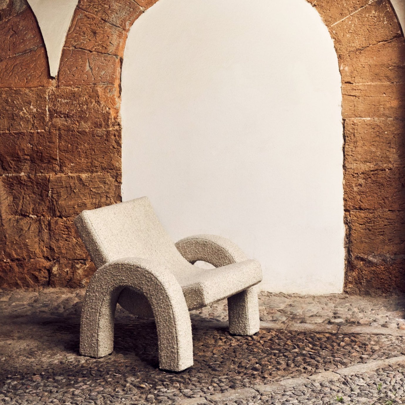 Arco Lounge Chair Boucle Natural