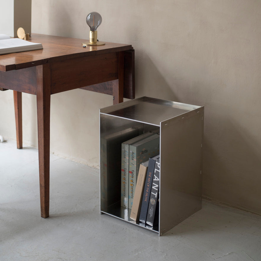 Rivet Box Table - Aluminum