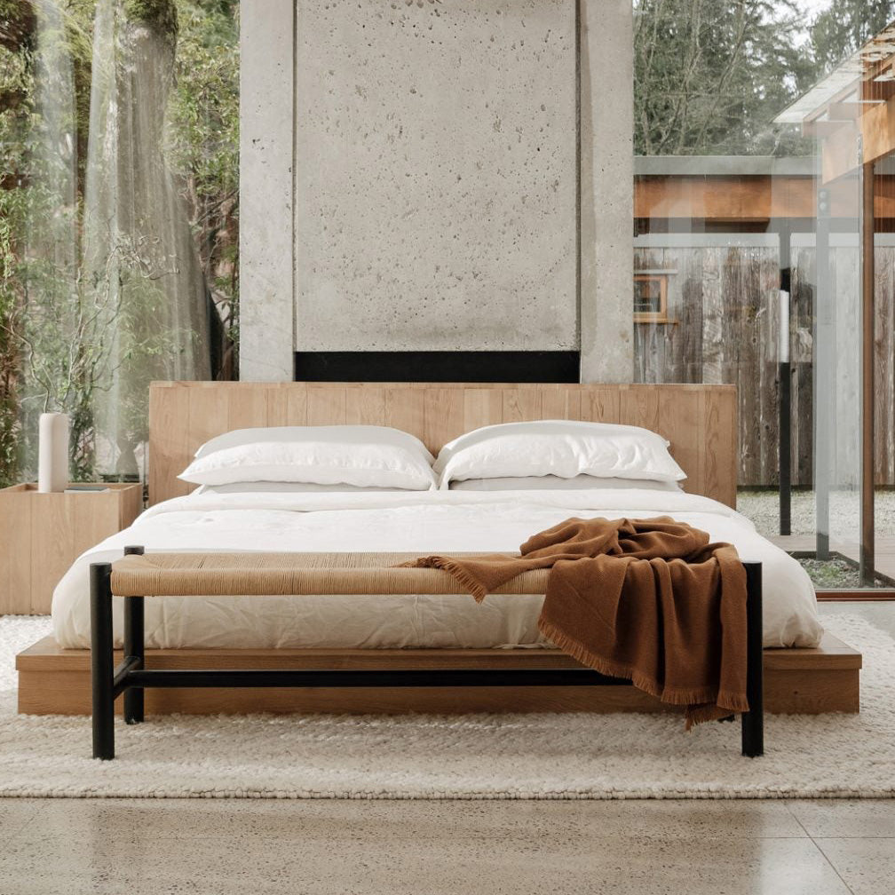 Hallie Bed