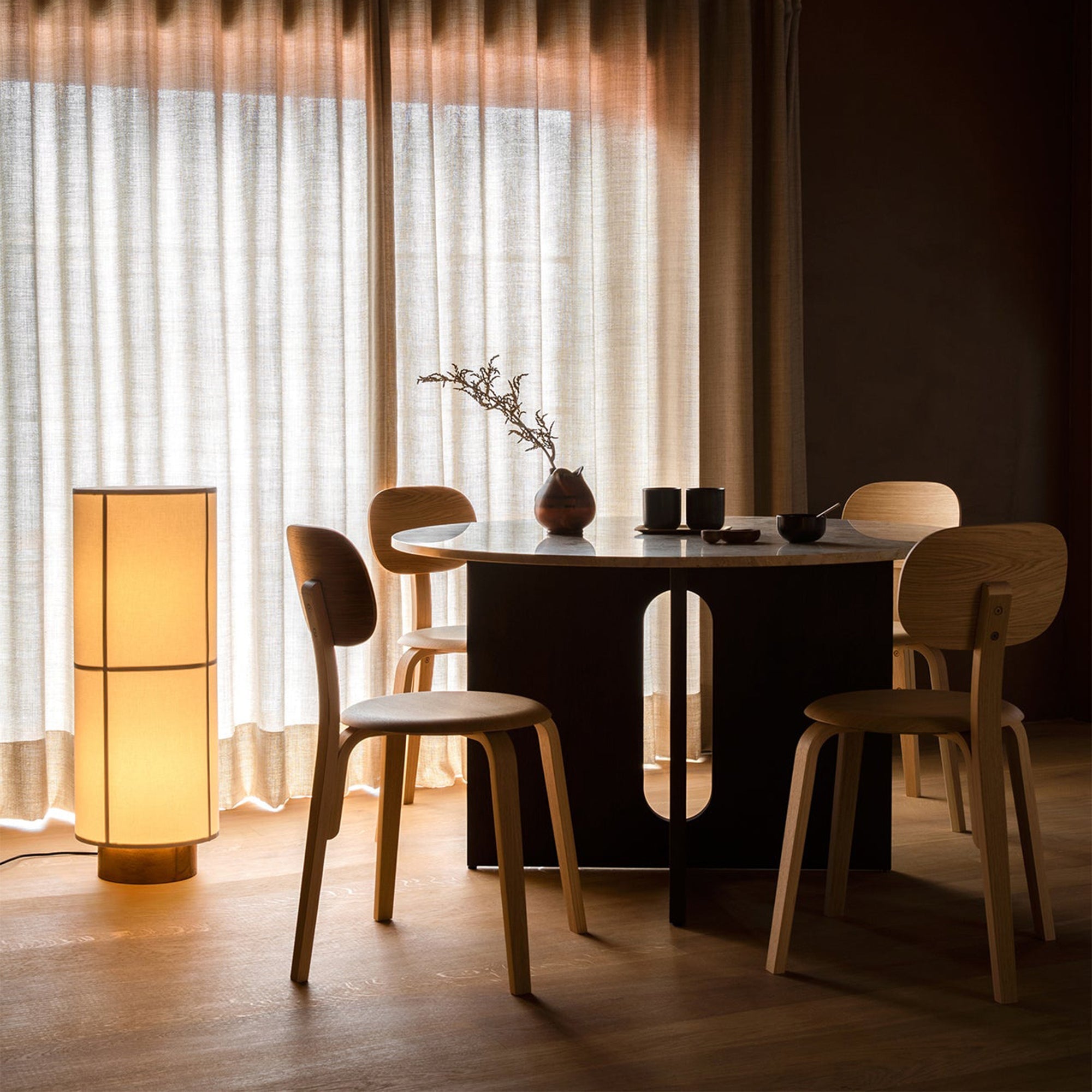 Hashira Floor Lamp - Raw
