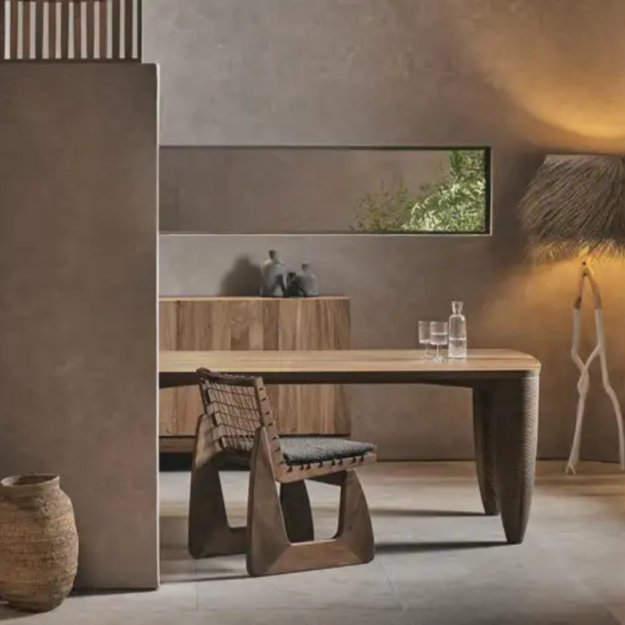 Julia Dining Table