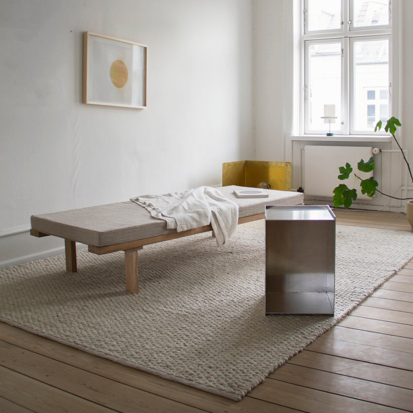 Rivet Box Table - Aluminum
