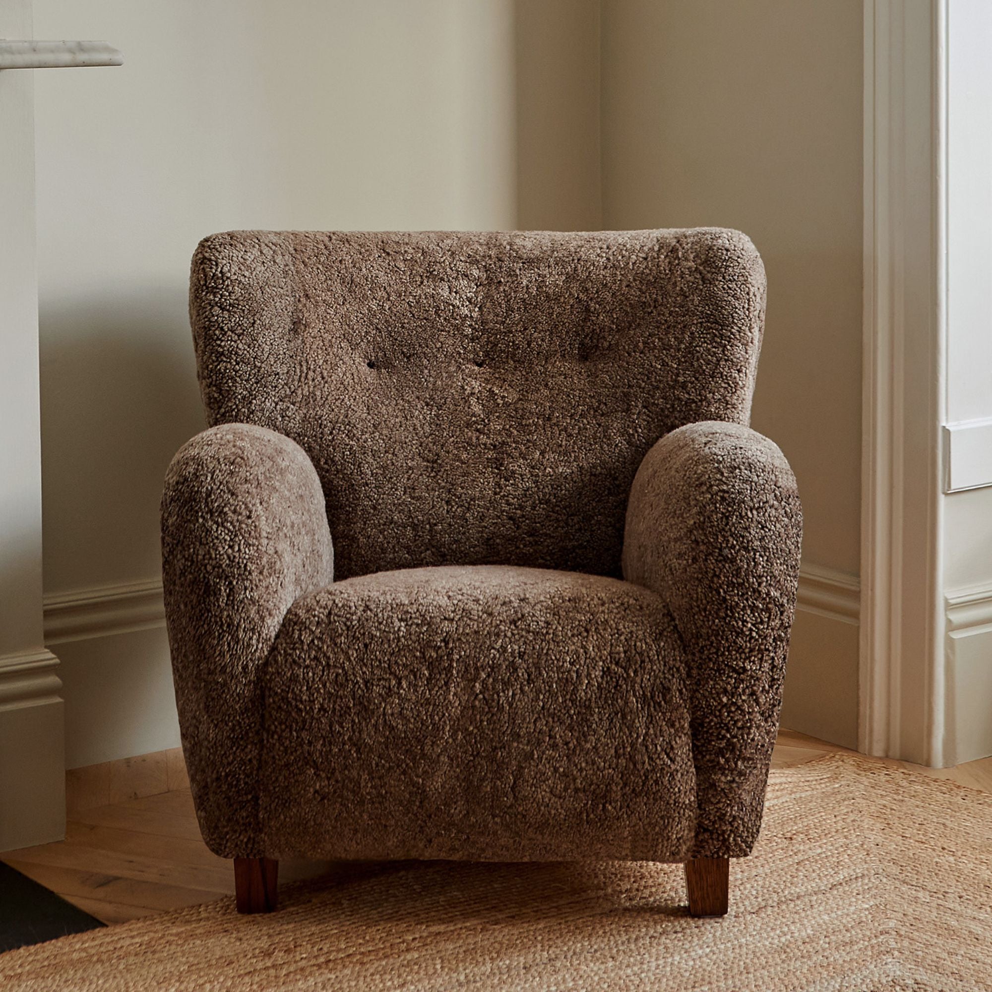 Karu Chair
