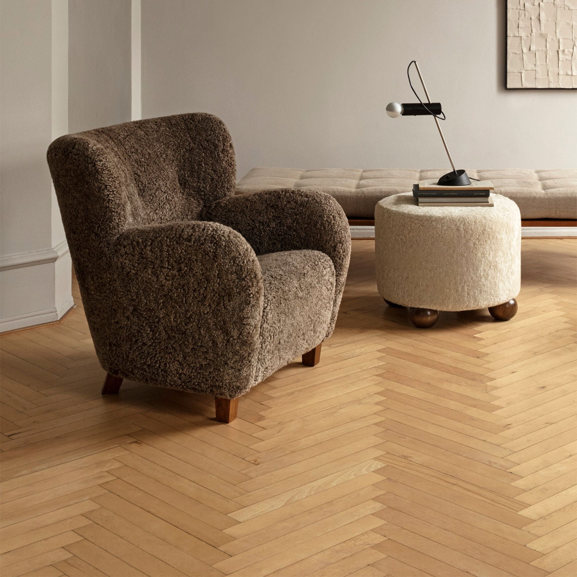 Karu Chair