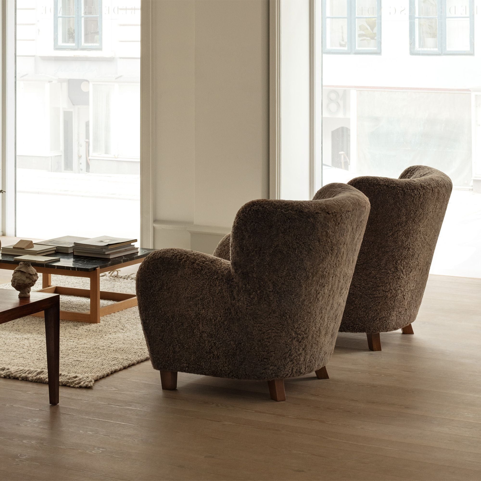Karu Chair
