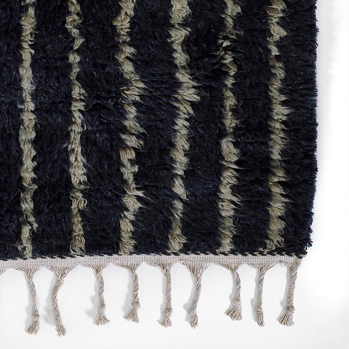 Neo Moroccan-4 Navy Rug