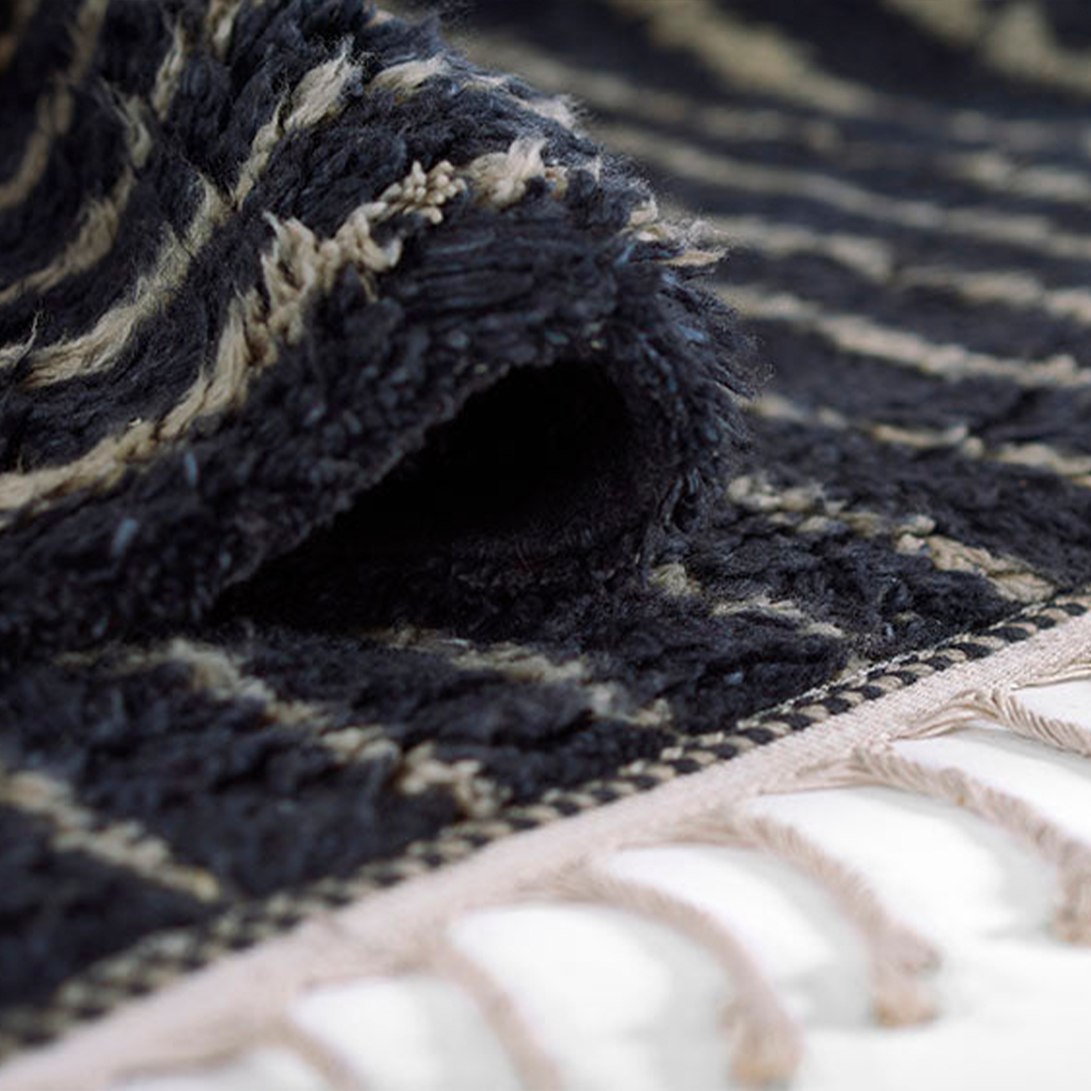 Neo Moroccan-4 Navy Rug