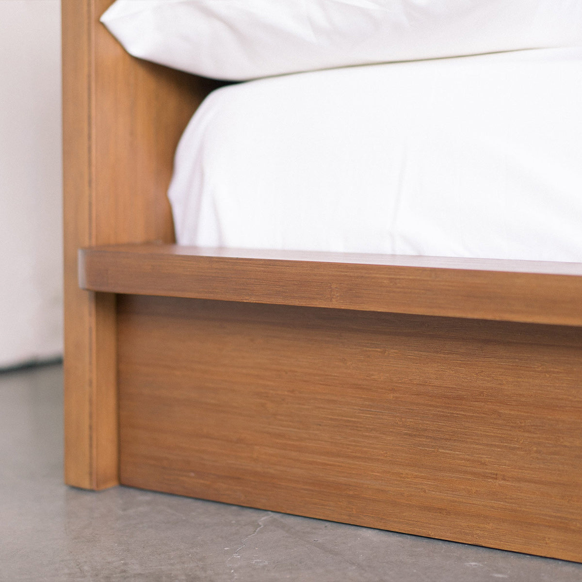 Noura Bed