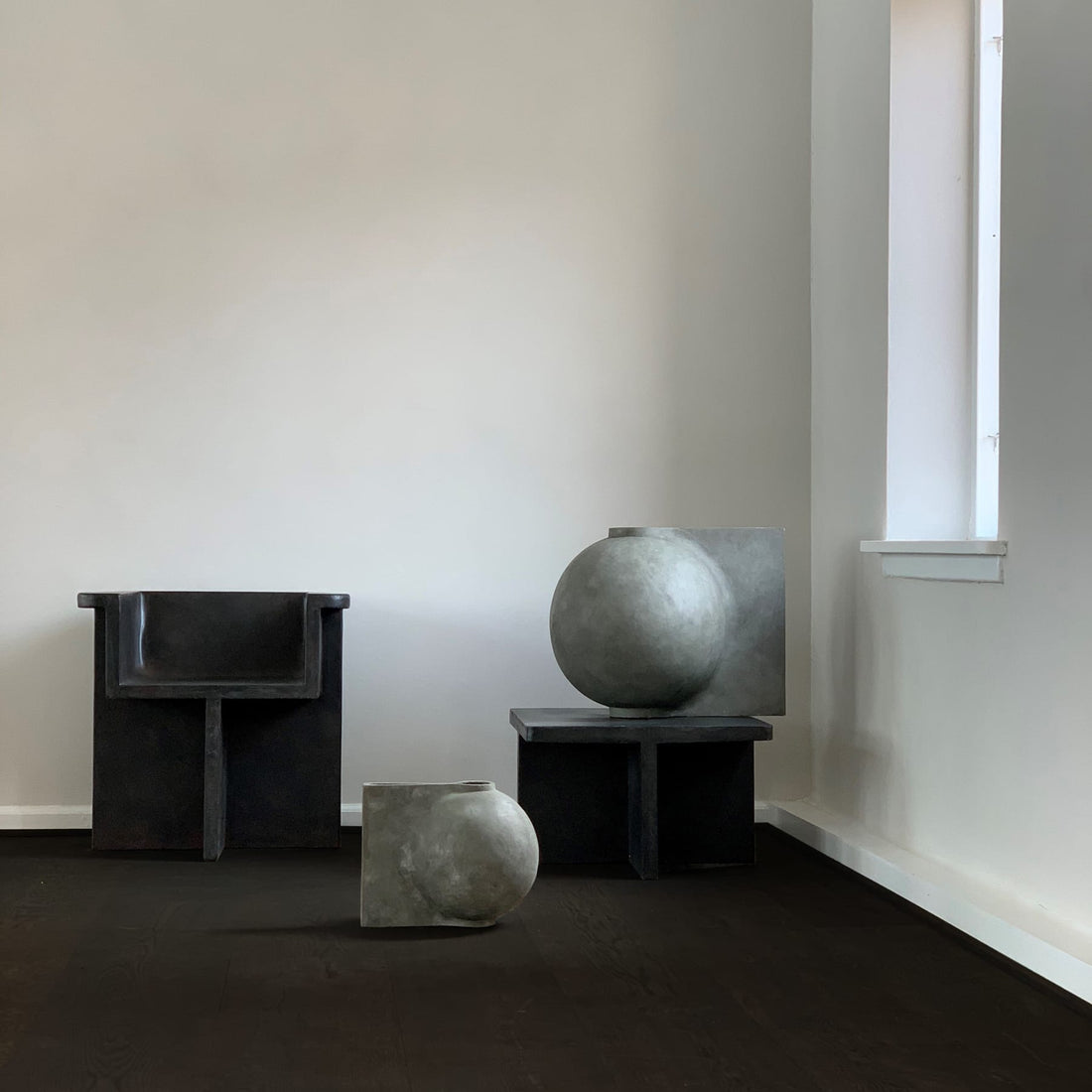 Offset Vase - Big - Coffee