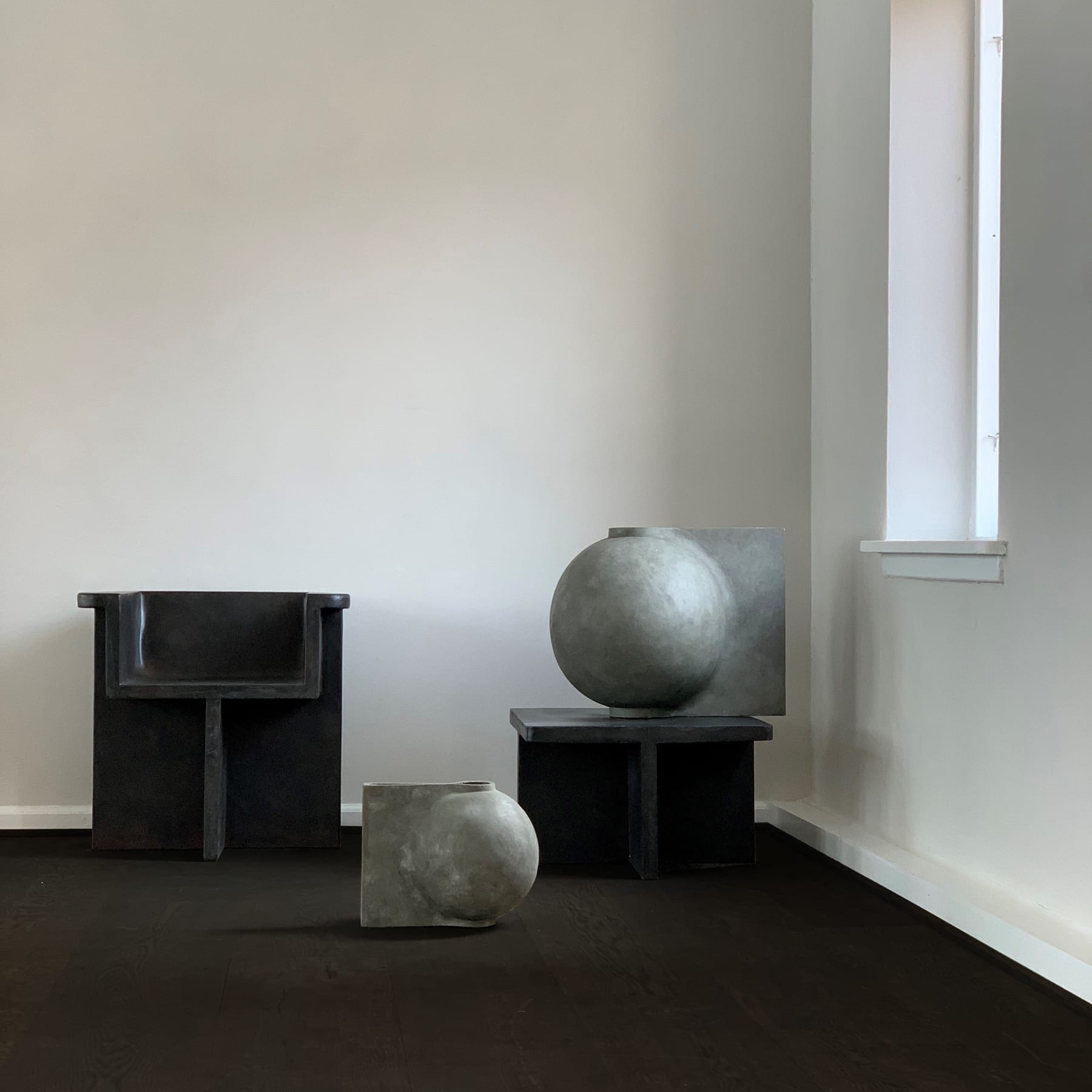 Offset Vase - Big - Coffee
